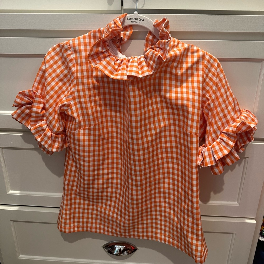 Elizabeth Wilson blouse! Worn once or twice! Like new!!